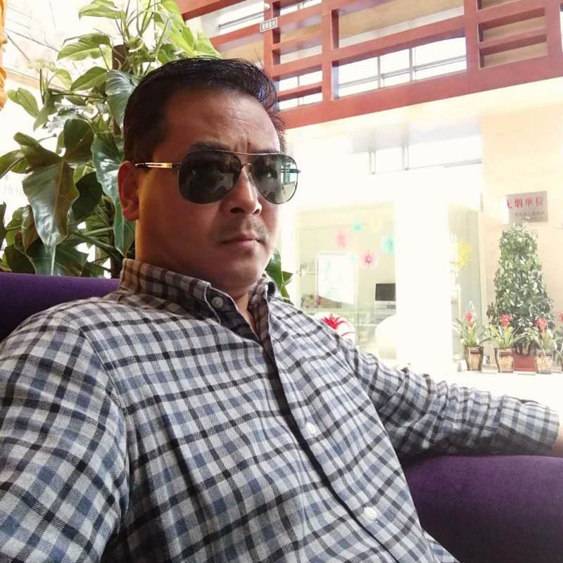 雪豹的第一张照片--连云港相亲服务中心