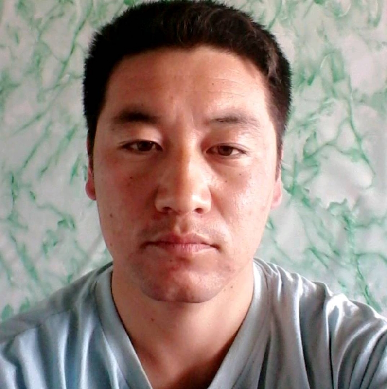 寻找另一半的第三张照片--连云港相亲服务中心