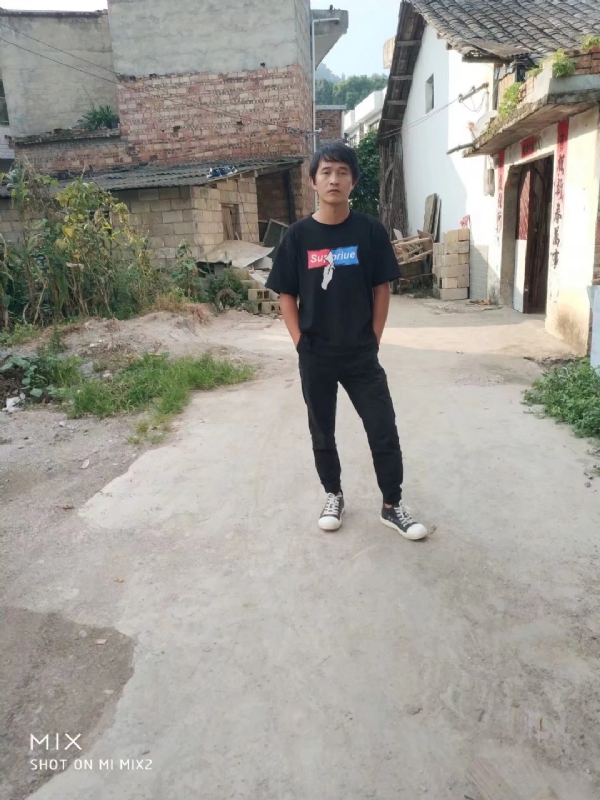 活活该的第一张照片--连云港相亲服务中心