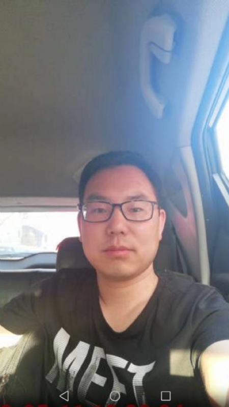 小哥的第一张照片--连云港相亲服务中心