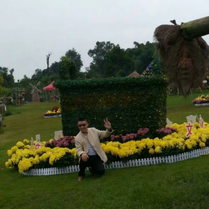 春风里^O^任徜徉的第一张照片--连云港相亲服务中心