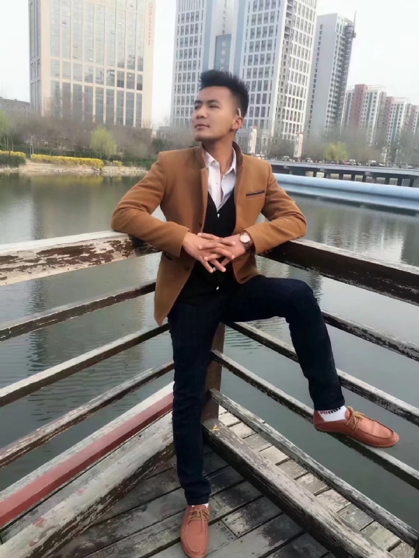 只为等你的第二张照片--连云港相亲服务中心