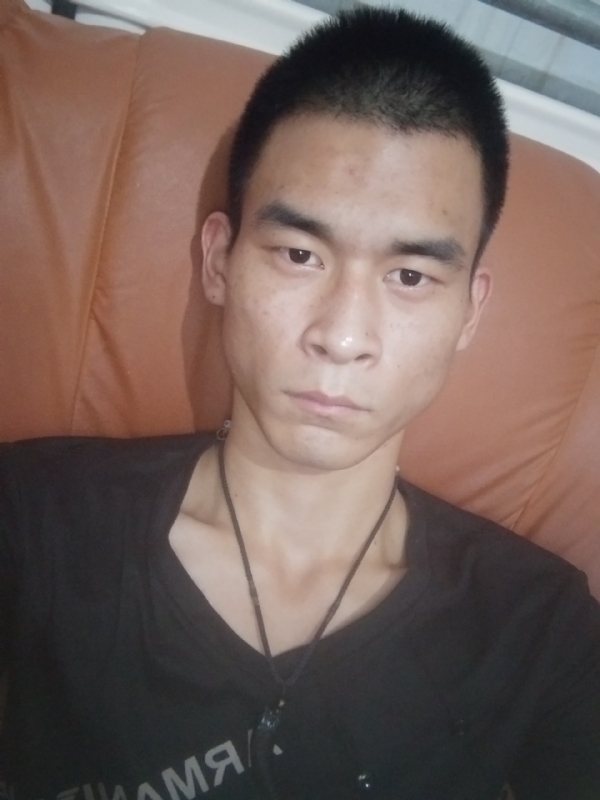 单身狗一枚的第三张照片--连云港相亲服务中心
