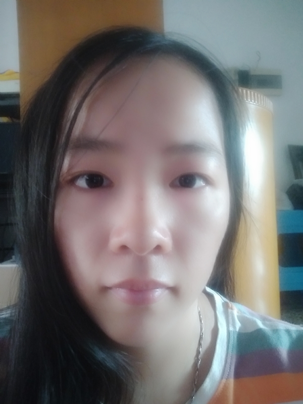 w洁的第二张照片--连云港相亲服务中心