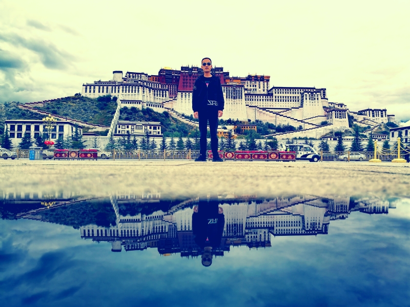 光辉岁月的第二张照片--连云港相亲服务中心