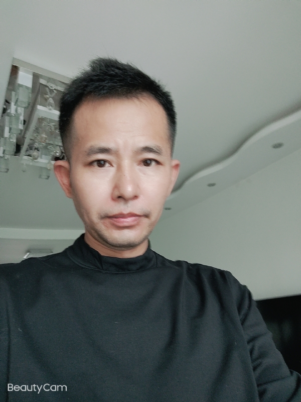 相伴今生的第一张照片--连云港相亲服务中心