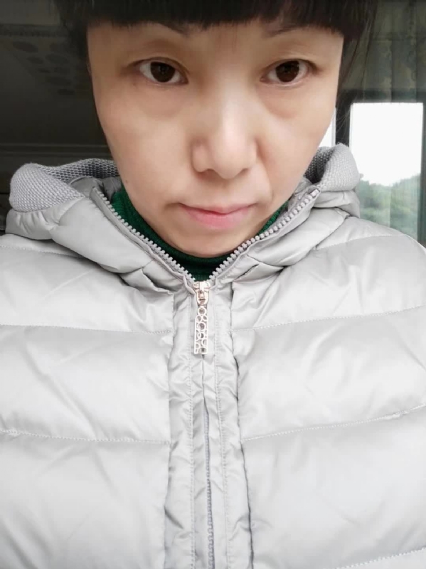 一抹幽蓝的第一张照片--连云港相亲服务中心