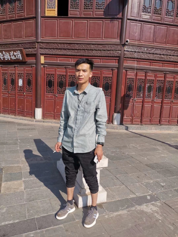 刘方的第一张照片--连云港相亲服务中心