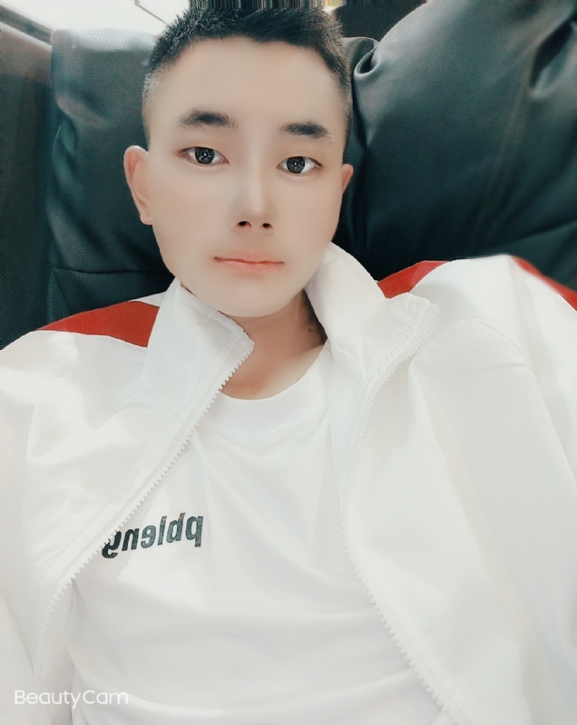 平凡的世界的第一张照片--连云港相亲服务中心