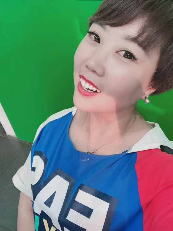 青青子衿的第一张照片--连云港相亲服务中心