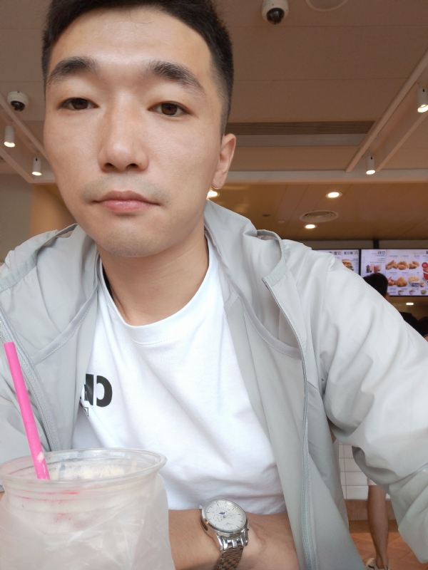 须臾数年的第四张照片--连云港相亲服务中心