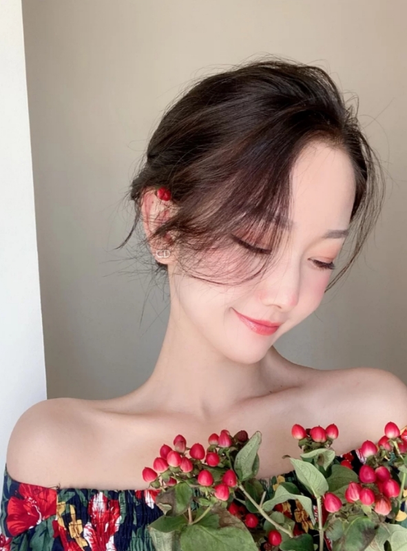 小诗vanessa的第二张照片--连云港相亲服务中心