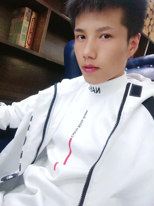 梁辞的第一张照片--连云港相亲服务中心