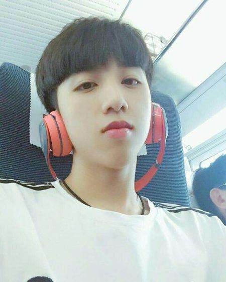 被爱伤了身的第一张照片--连云港相亲服务中心