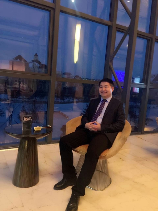 四只老虎的第一张照片--连云港相亲服务中心