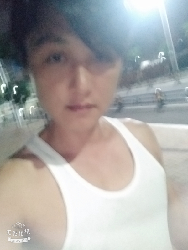 弟弟的第一张照片--连云港相亲服务中心