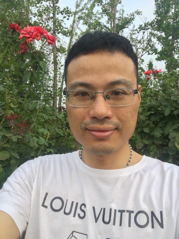 牛仔哥的第二张照片--连云港相亲服务中心