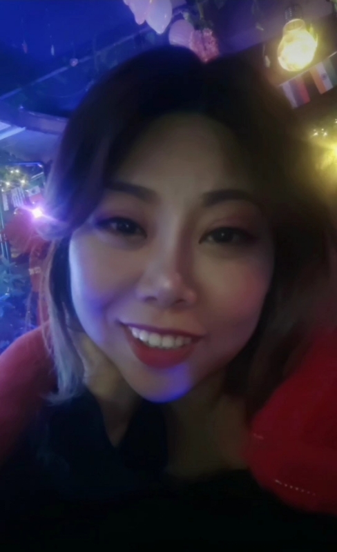 收快递的费仙女的第一张照片--连云港相亲服务中心