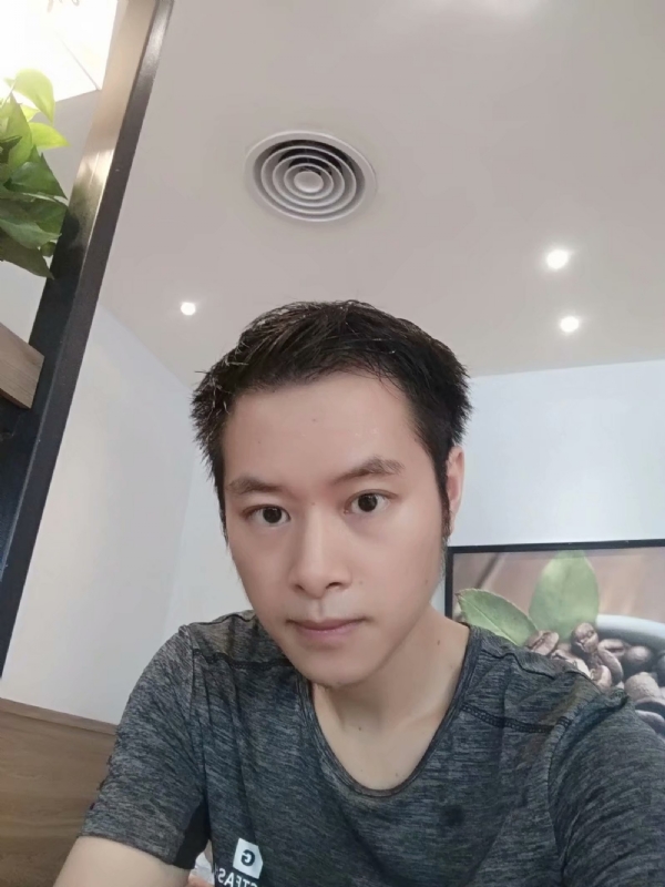 期待缘分的第一张照片--连云港相亲服务中心