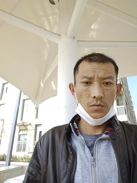 孤狼的第一张照片--连云港相亲服务中心