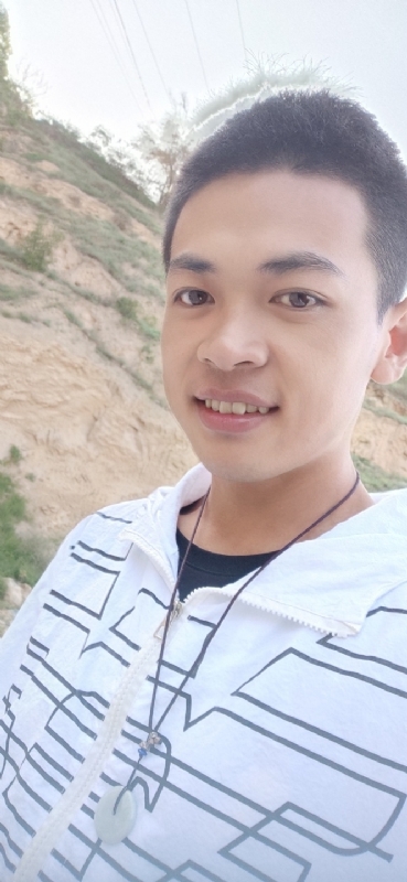 小辉的第一张照片--连云港相亲服务中心