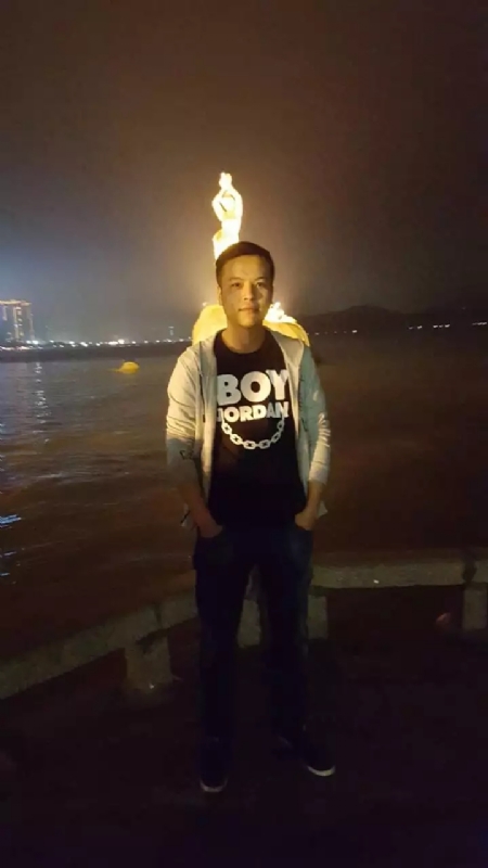 清风徐来。的第一张照片--连云港相亲服务中心