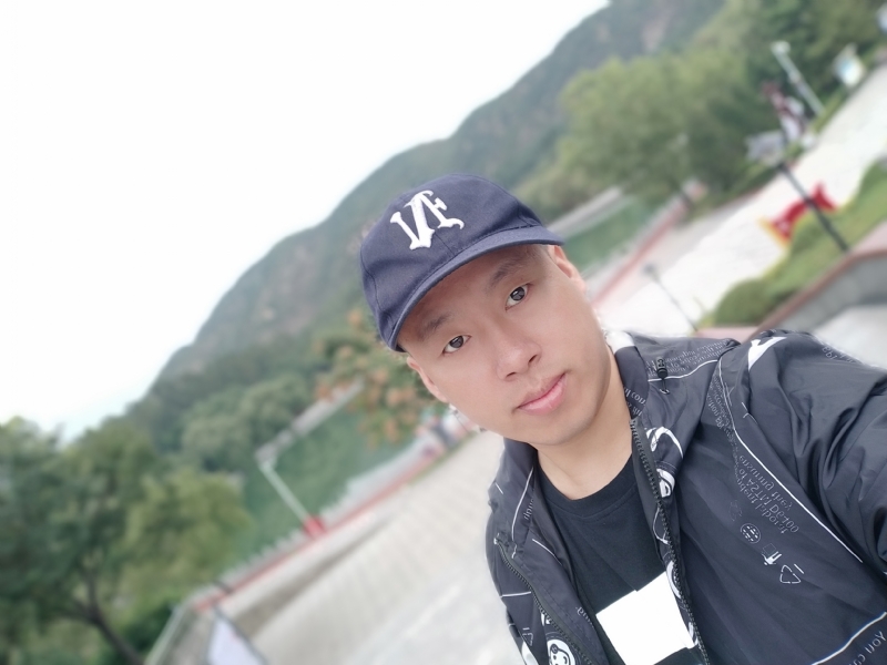 阳光的第一张照片--连云港相亲服务中心