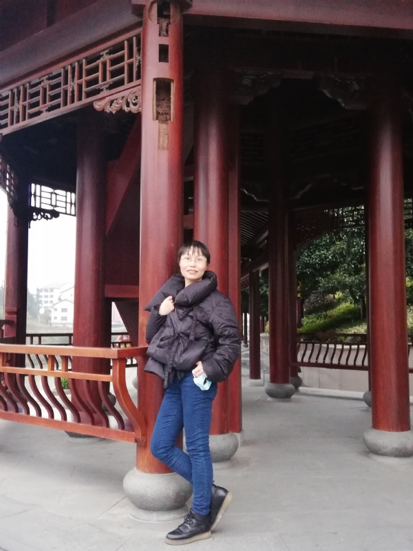 篱落的第一张照片--连云港相亲服务中心