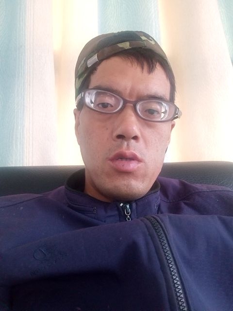 等待有缘人的第一张照片--连云港相亲服务中心