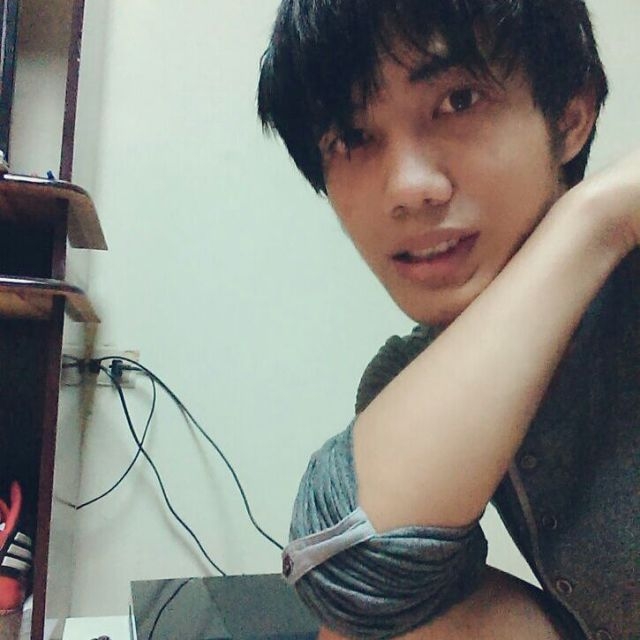 jhonnycheng的第一张照片--连云港相亲服务中心