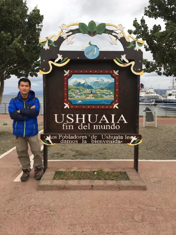 龍少的第一张照片--连云港相亲服务中心