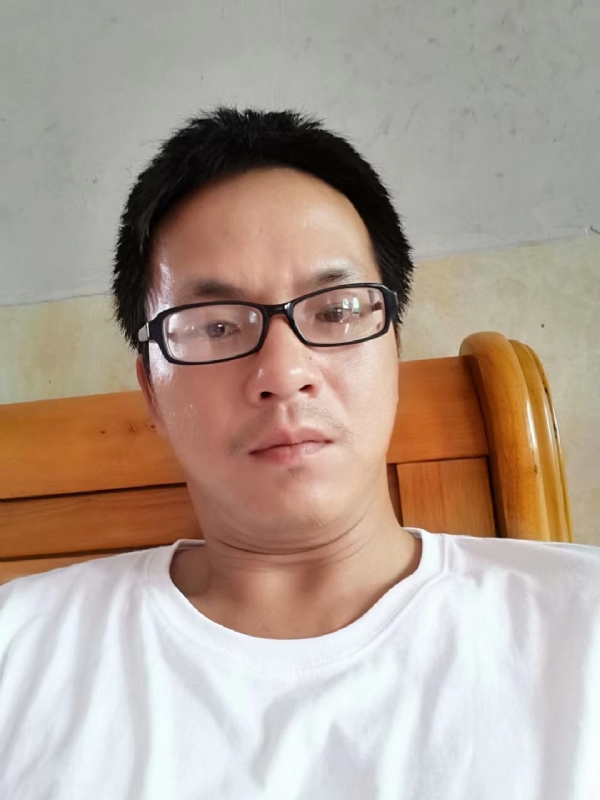 阿敏记的第一张照片--连云港相亲服务中心