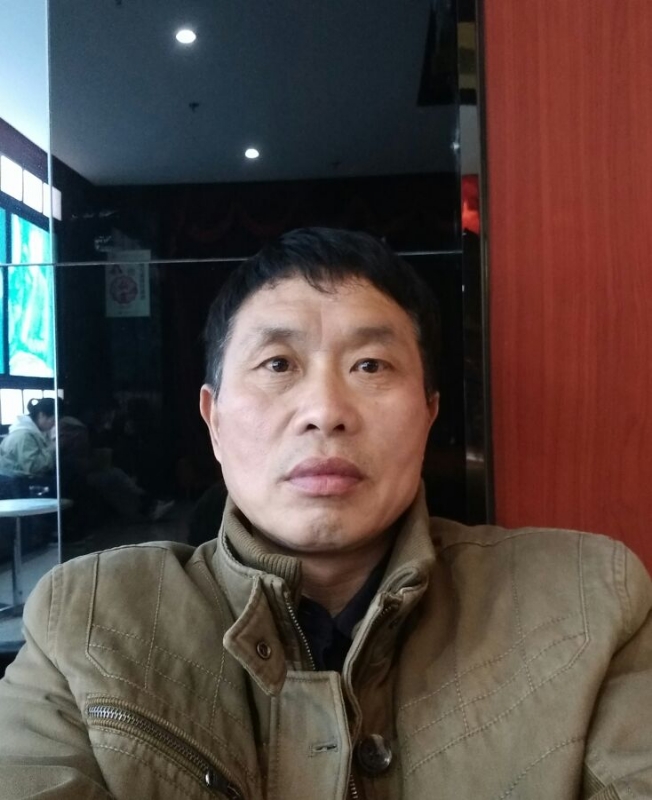 老同学的第一张照片--连云港相亲服务中心