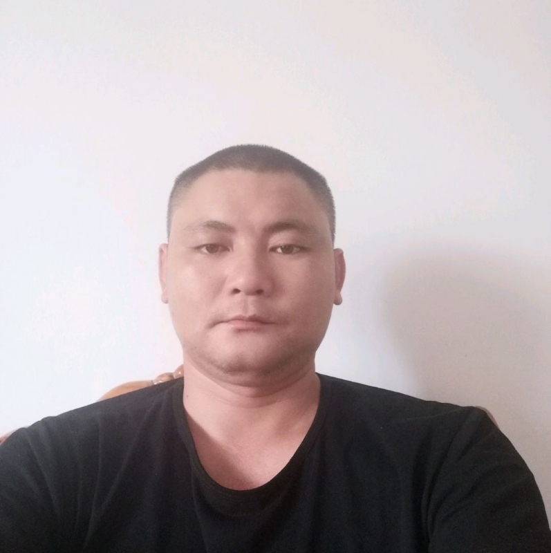 天涯沦落人的第一张照片--连云港相亲服务中心