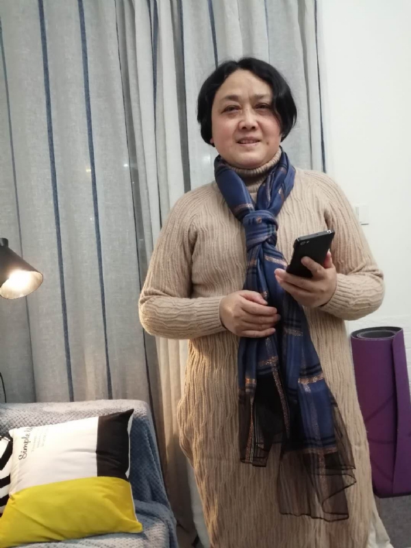 荣荣的第一张照片--连云港相亲服务中心