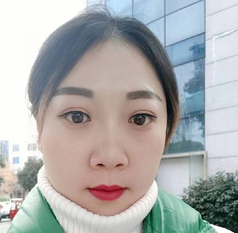 袁芳的第一张照片--连云港相亲服务中心