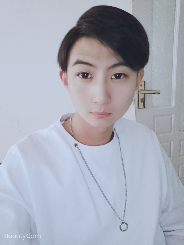 漠然的第五张照片--连云港相亲服务中心