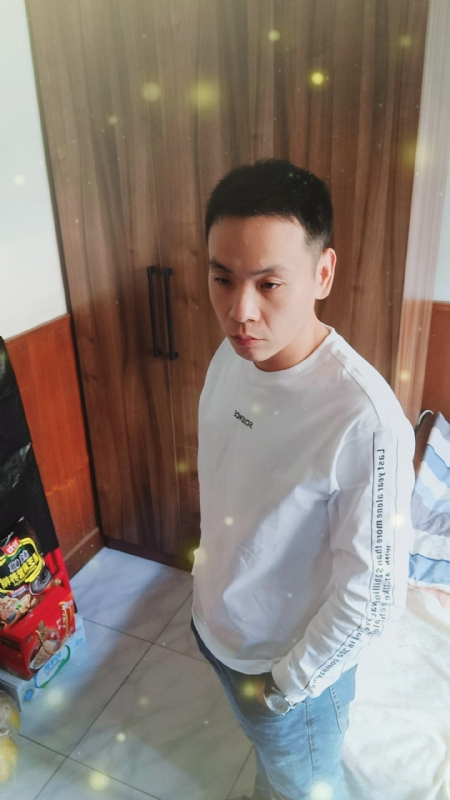 没有蜡笔的小航的第三张照片--连云港相亲服务中心