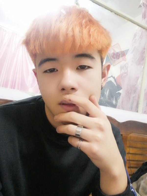 钟宇诗的第一张照片--连云港相亲服务中心