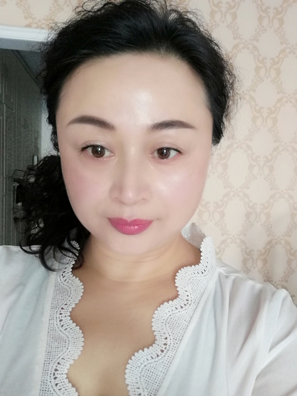 花谢花飞的第一张照片--连云港相亲服务中心