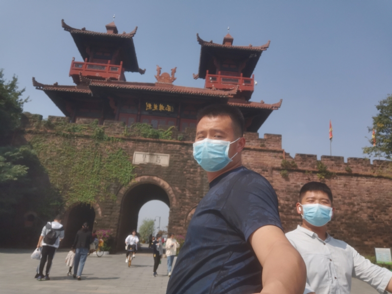 聆听的第一张照片--连云港相亲服务中心