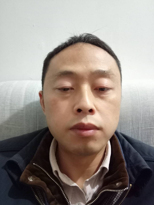 阳光的第一张照片--连云港相亲服务中心