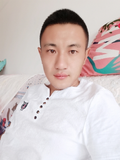 海阔天空的第一张照片--连云港相亲服务中心