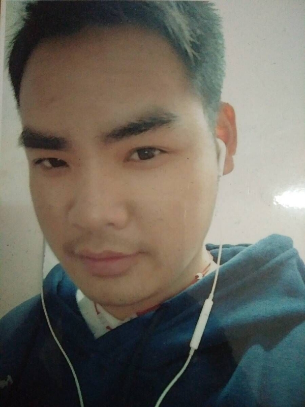 渴望爱的第一张照片--连云港相亲服务中心