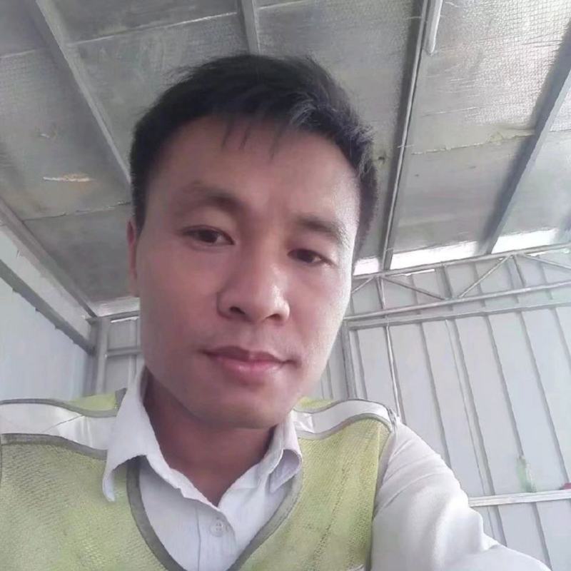 小马哥的第二张照片--连云港相亲服务中心