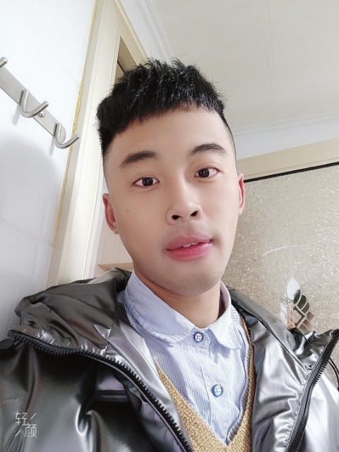 幼稚鬼的第一张照片--连云港相亲服务中心