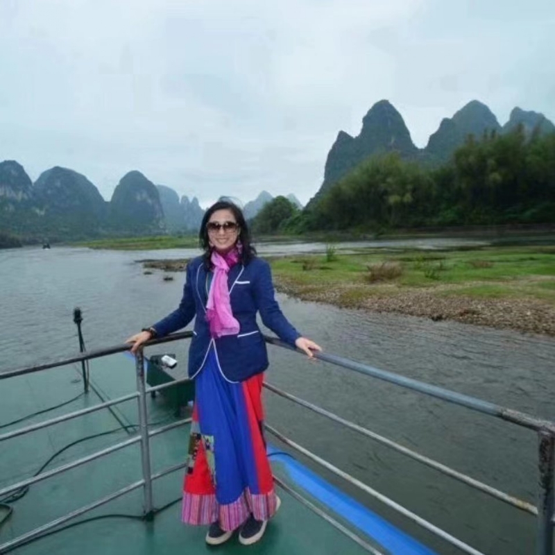 julia的第一张照片--连云港相亲服务中心