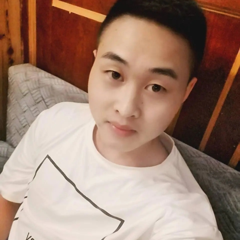 娃娃脸小爸爸的第二张照片--连云港相亲服务中心