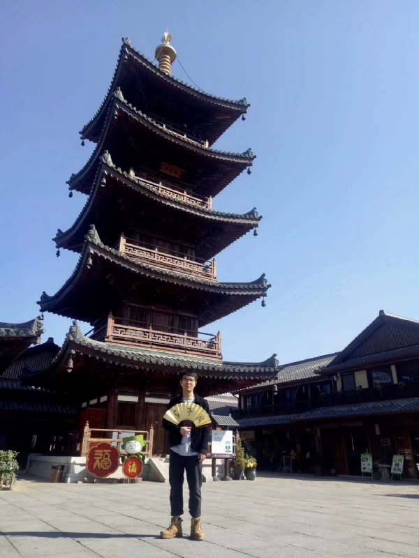 流浪共和的第二张照片--连云港相亲服务中心