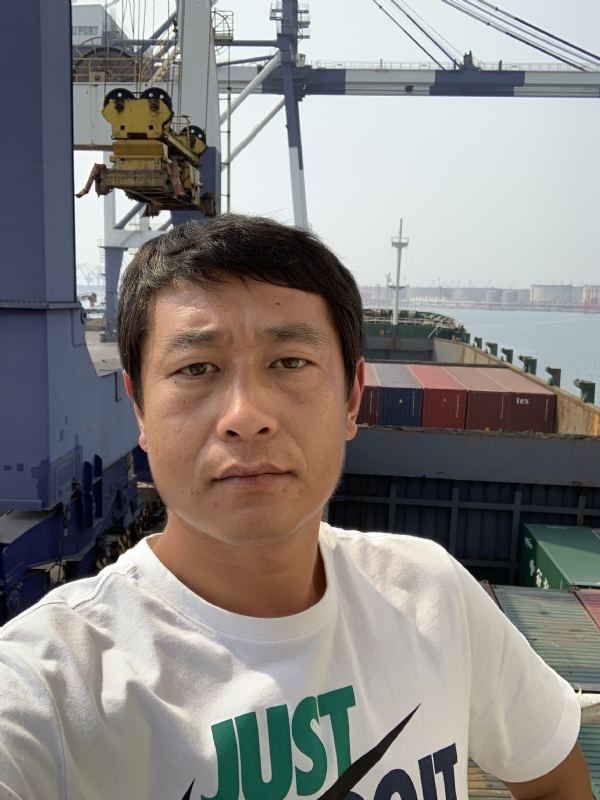 山野娴人的第一张照片--连云港相亲服务中心